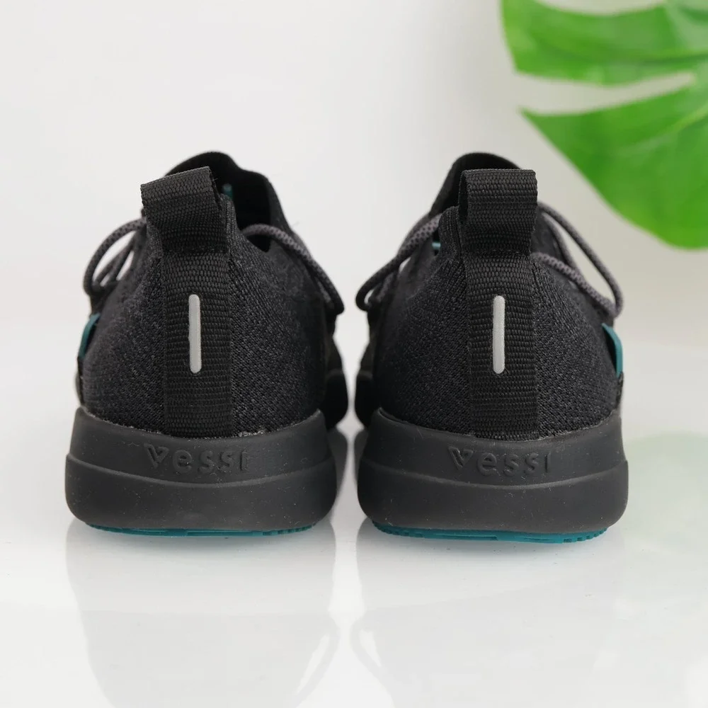 Vessi Womens Cityscape Classic Sneakers Size 9 Waterproof Black Lace Up Shoe Low